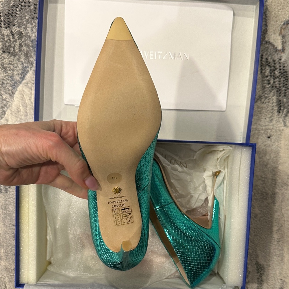 Stuart Weitzman size 38.5 Capri 100 mm Green Stiletto Heels - Picture 6 of 6